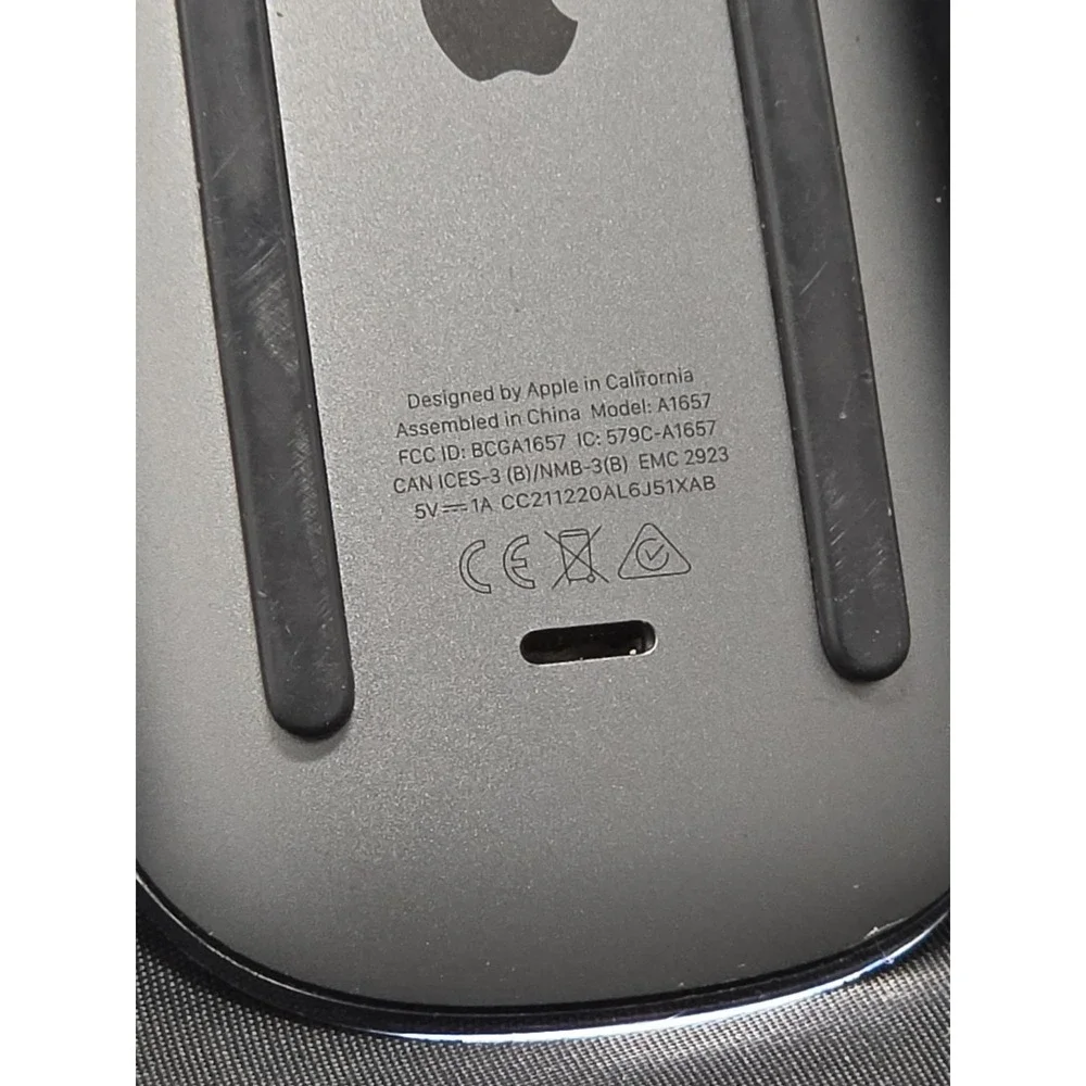 Apple A1657 Apple Magic Mouse 2